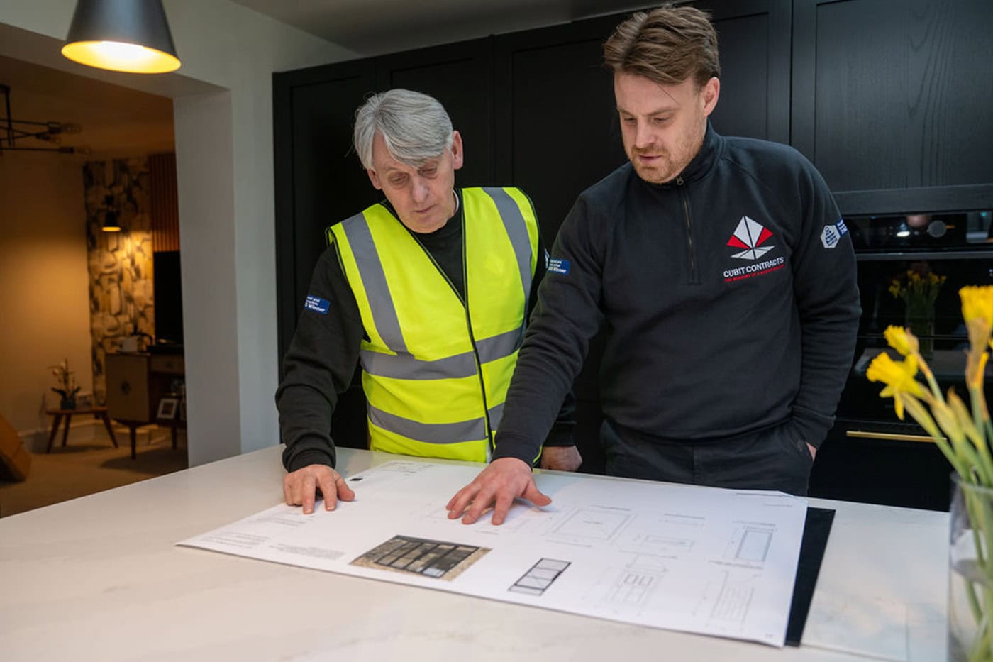 builders in knowle completing a home extension